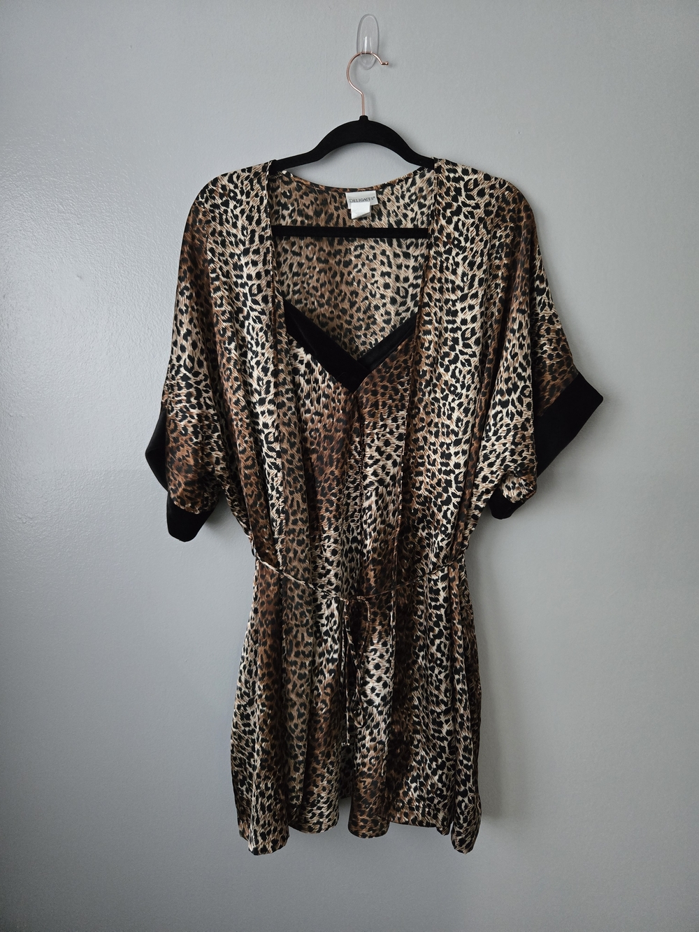 Vintage Delicates Leopard Print 2pc Set Chemise Nightgown & Matching Robe Large